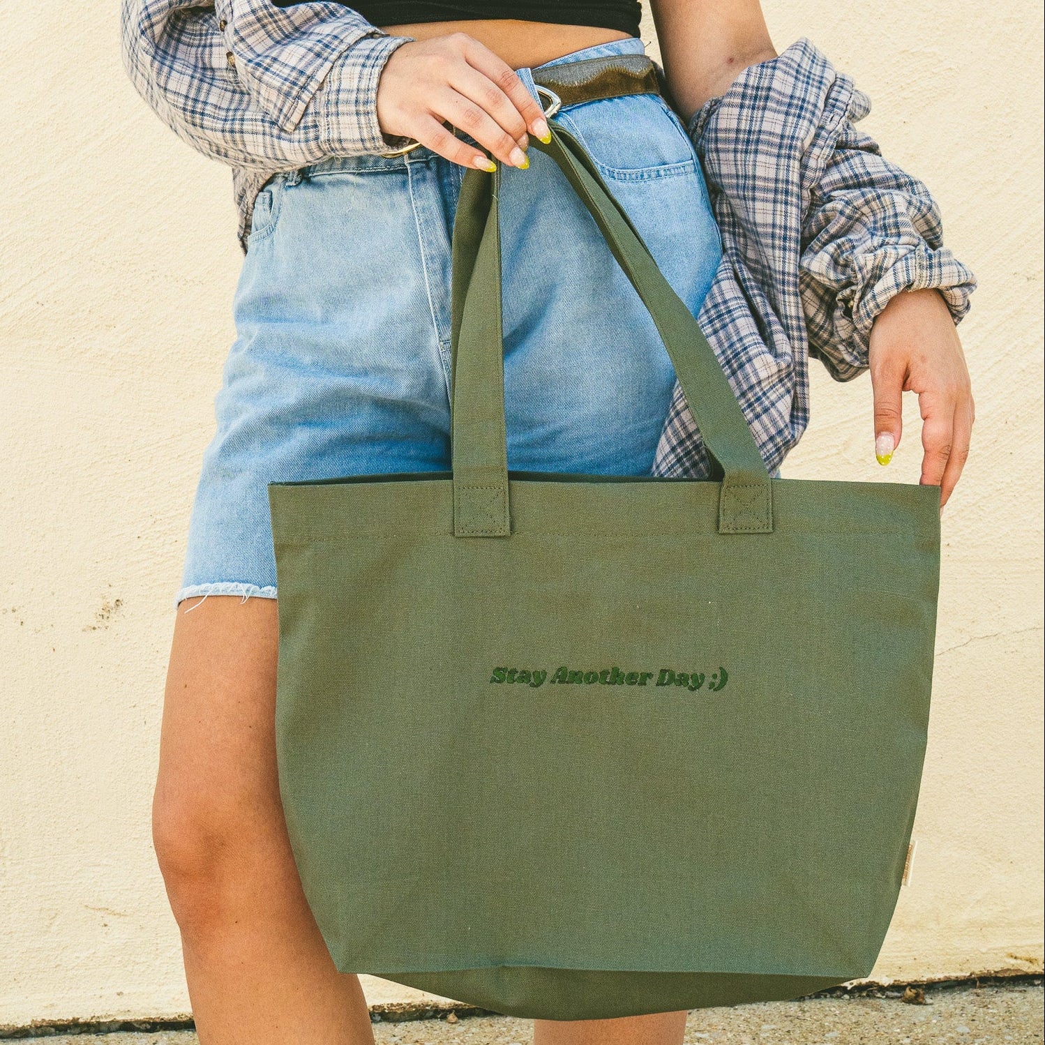 STAY ANOTHER DAY PREMIUM TOTE BAG